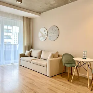 Komputerowa Airport And Business District Apartment